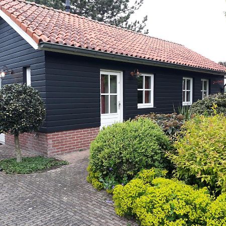 Vakantiehuisje Achter Odiliapeel Bagian luar foto