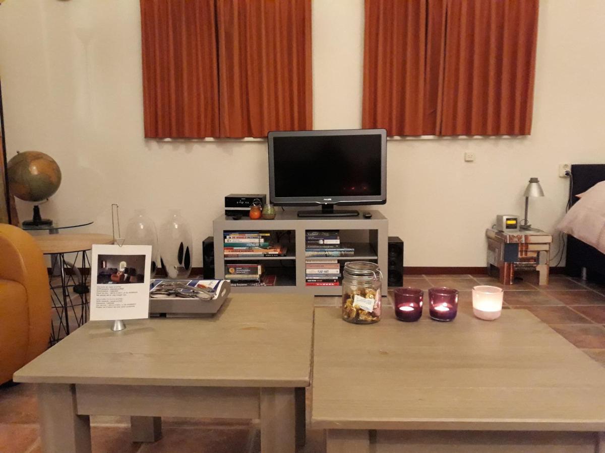 Vakantiehuisje Achter Odiliapeel Bagian luar foto