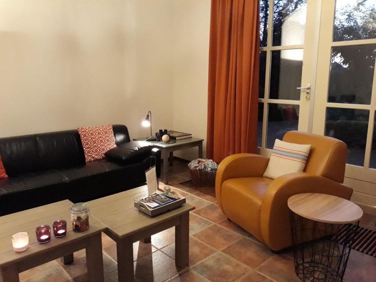 Vakantiehuisje Achter Odiliapeel Bagian luar foto