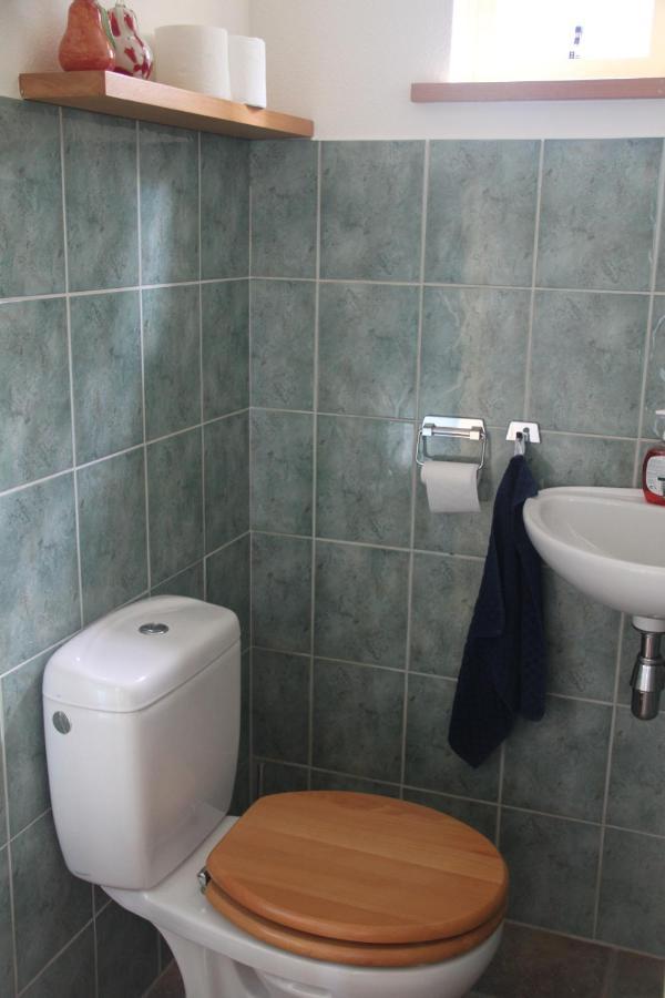 Vakantiehuisje Achter Odiliapeel Bagian luar foto