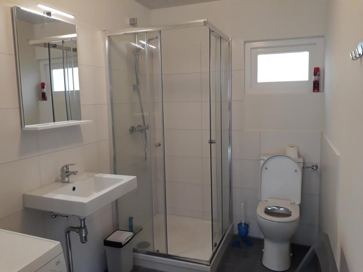 Vakantiehuisje Achter Odiliapeel Bagian luar foto