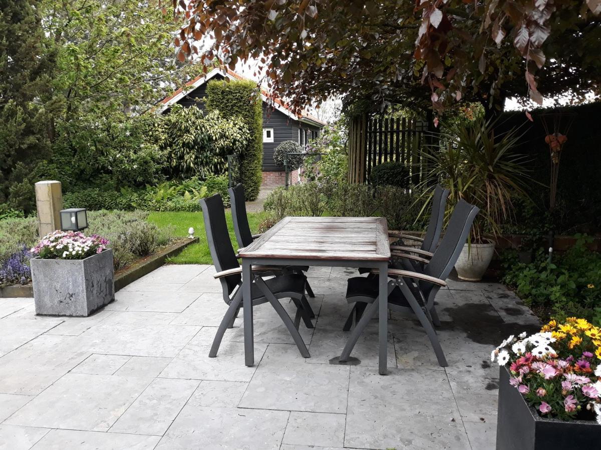 Vakantiehuisje Achter Odiliapeel Bagian luar foto